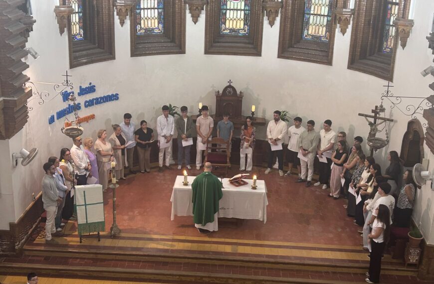 Inicio de curso de Catequesis de Iniciación.